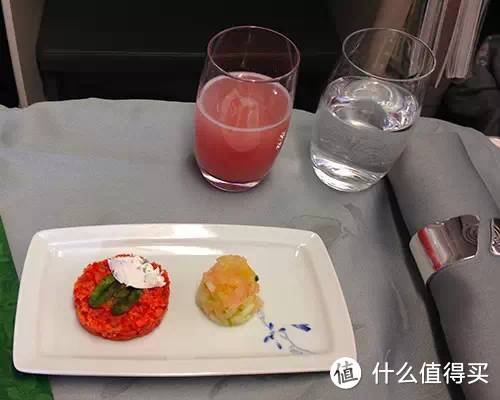 三万英尺餐桌：7家航空公司餐饮点评（上篇）