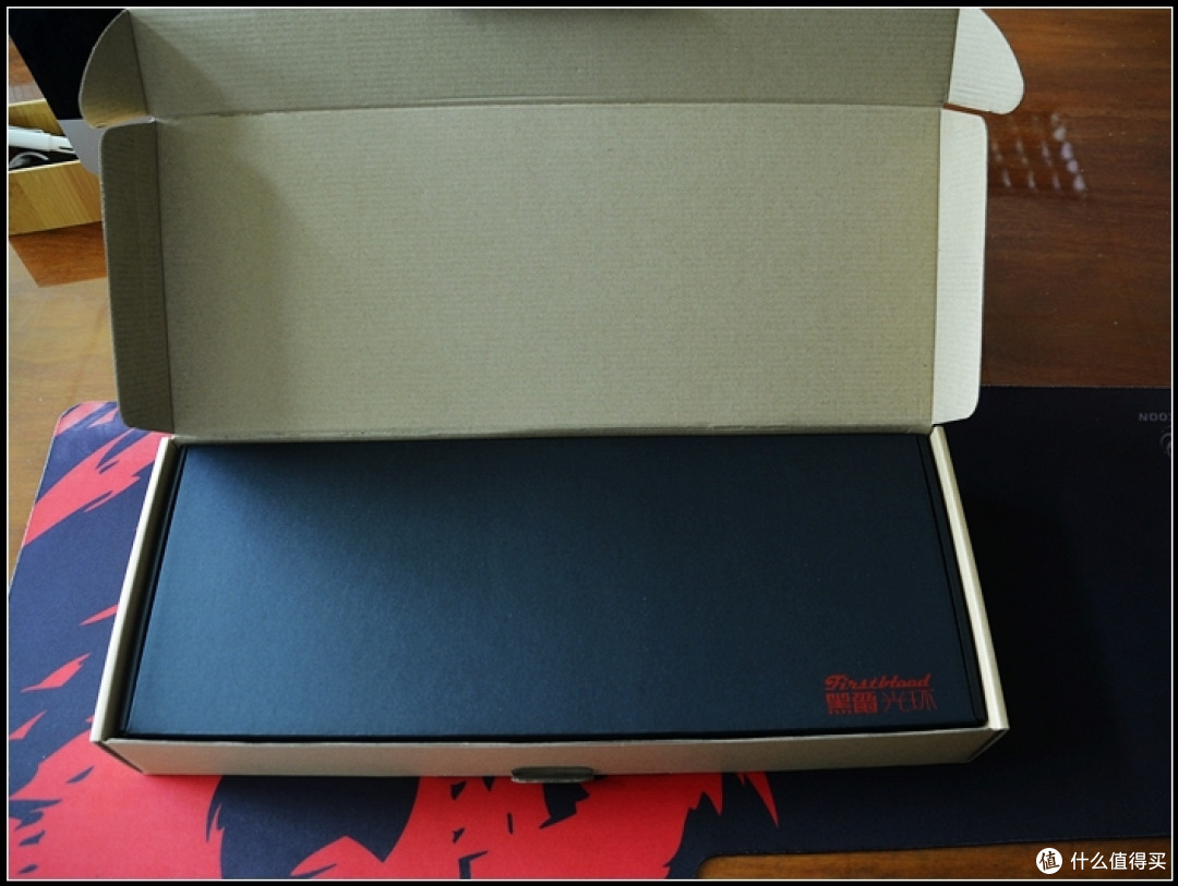 #原创新人#AJAZZ 黑爵 First Blood系列AK60 RGB侧刻键盘 入手体验