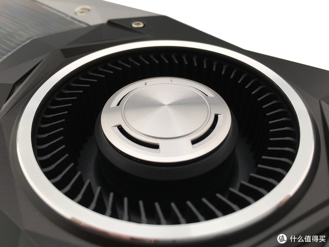 极致4K游戏巅峰之战！GTX1080大战GTX1070SLI深度评测及VR体验