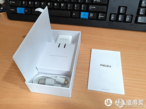 平凡的世界？—— MEIZU 魅族 魅蓝3S 智能手机