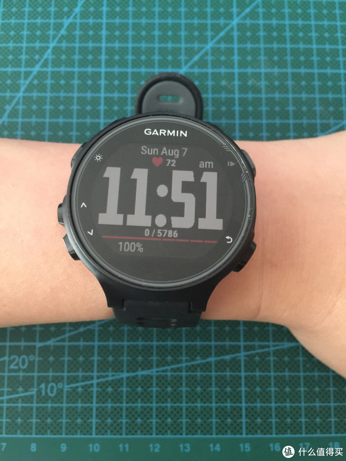 我也有一块garmin了:garmin 佳明 forerunner 735xt 铁三智能手表