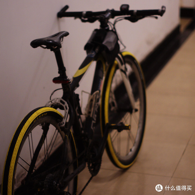 外观党的 MAXXIS 玛吉斯  DETONATOR 26X1.5 山马胎