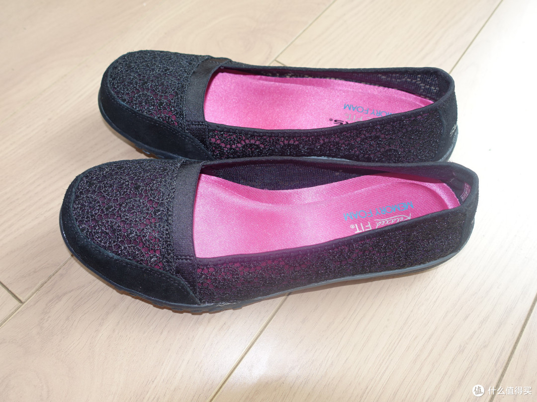澳洲背回的一堆 UGG 和 Schechers 斯凯奇