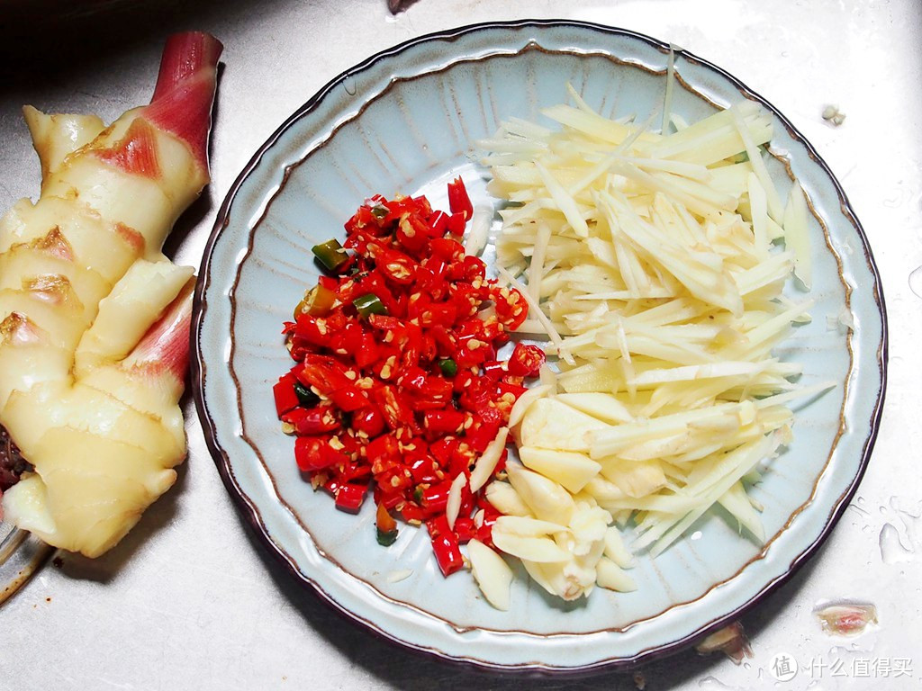 花式吃鱼片——凉拌鱼片&仔姜炒鱼片