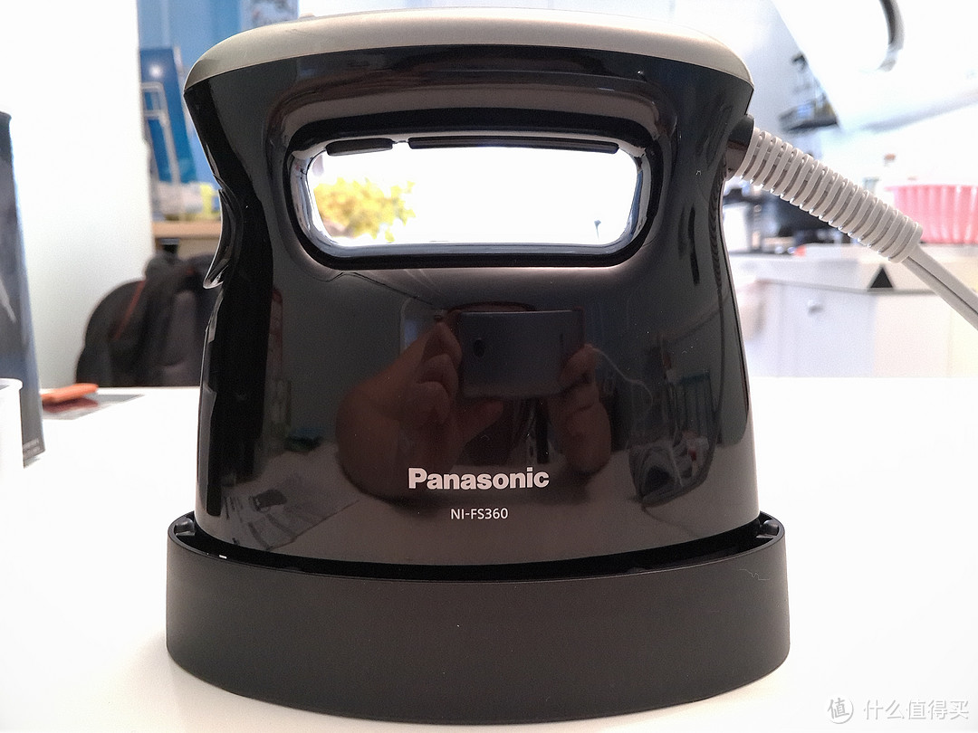 #本站首晒# 卡哇伊小家电：Panasonic 松下 NI-FS360-K 迷你蒸汽电熨斗