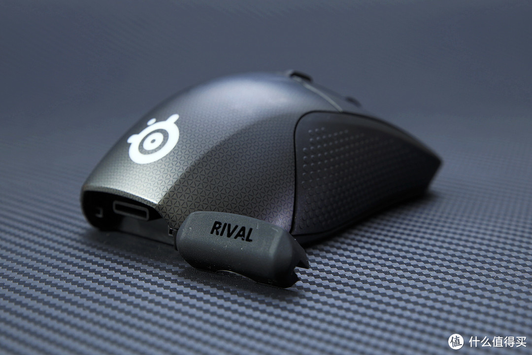 一样的震动不一样的激情 赛睿 Rival 700 游戏鼠标测评