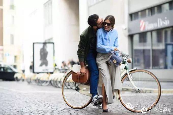 情侣装这样穿,秒变七夕最in couple