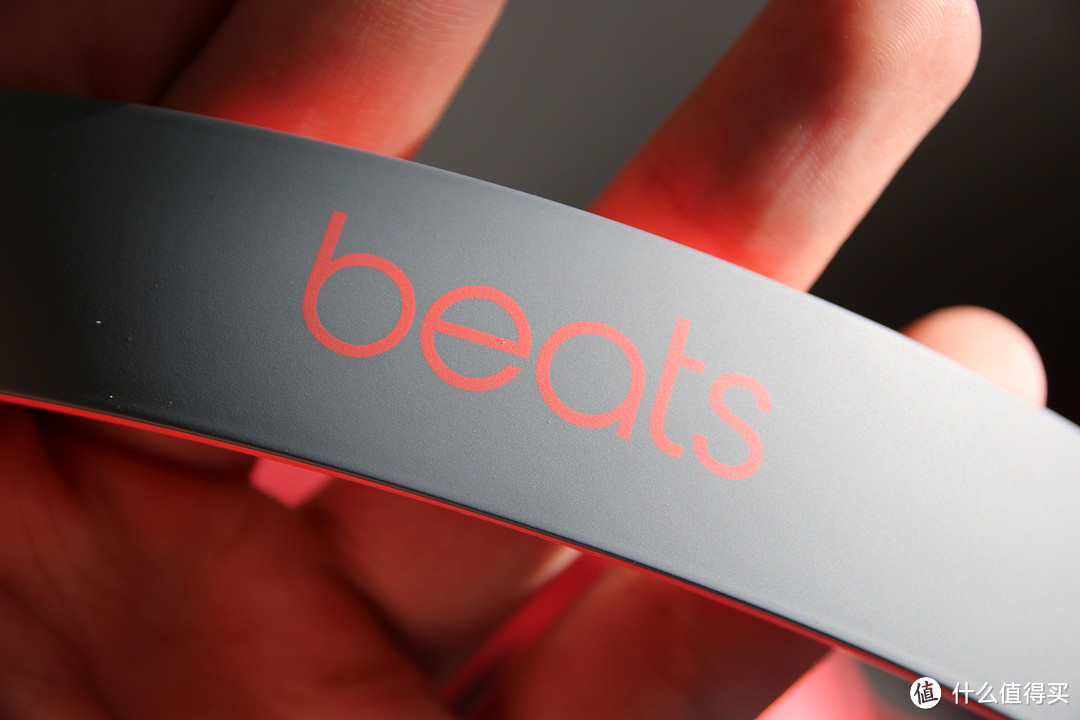 #原创新人# 中烧耳机者的 Beats solo2 wireless 运动红 开箱