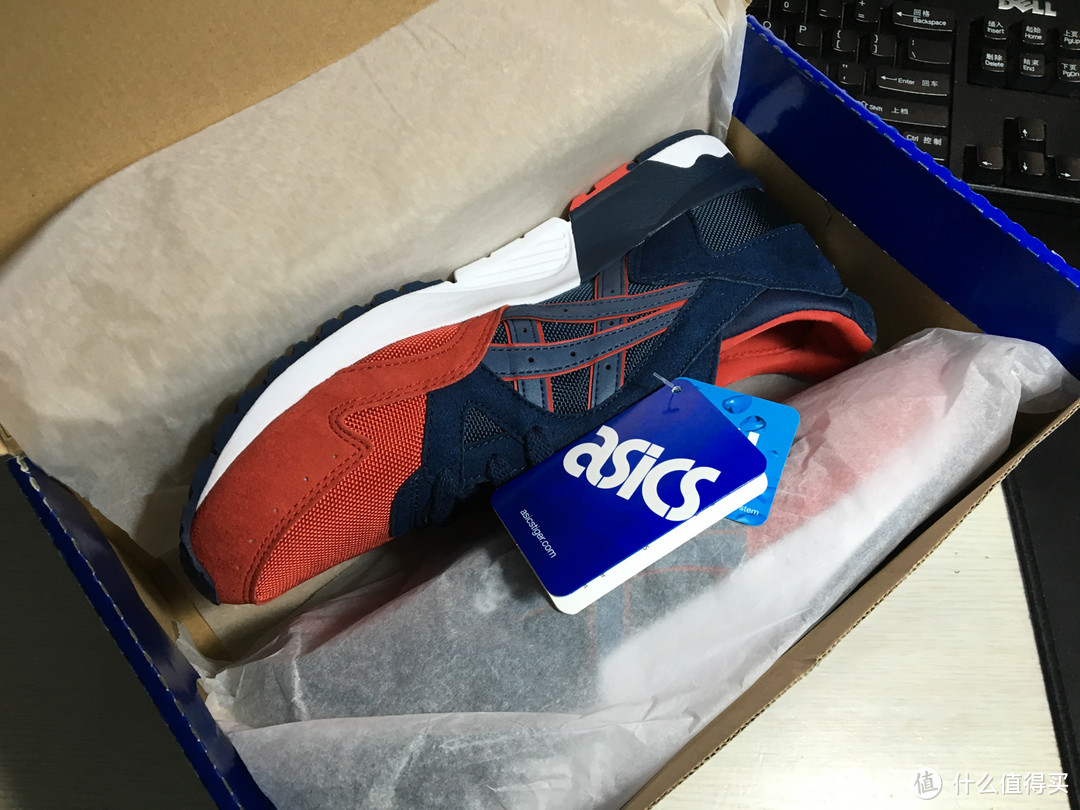 ASICS 亚瑟士 GEL-LYTE V 骚红色复古鞋