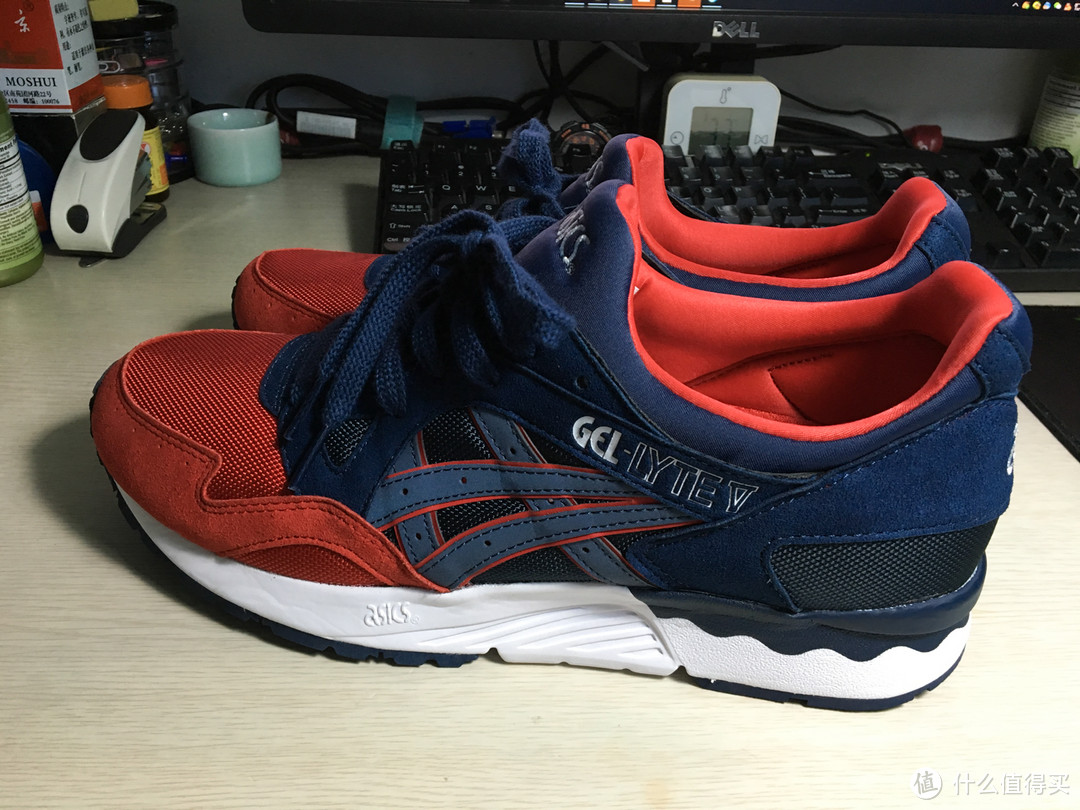 ASICS 亚瑟士 GEL-LYTE V 骚红色复古鞋