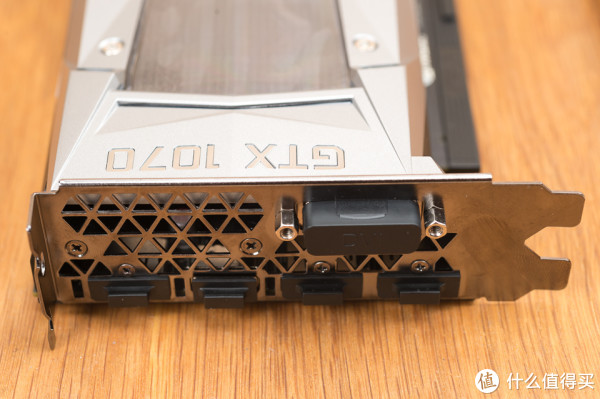 年换卡时 赶超上代旗舰GTX 980 Ti的NVIDIA英