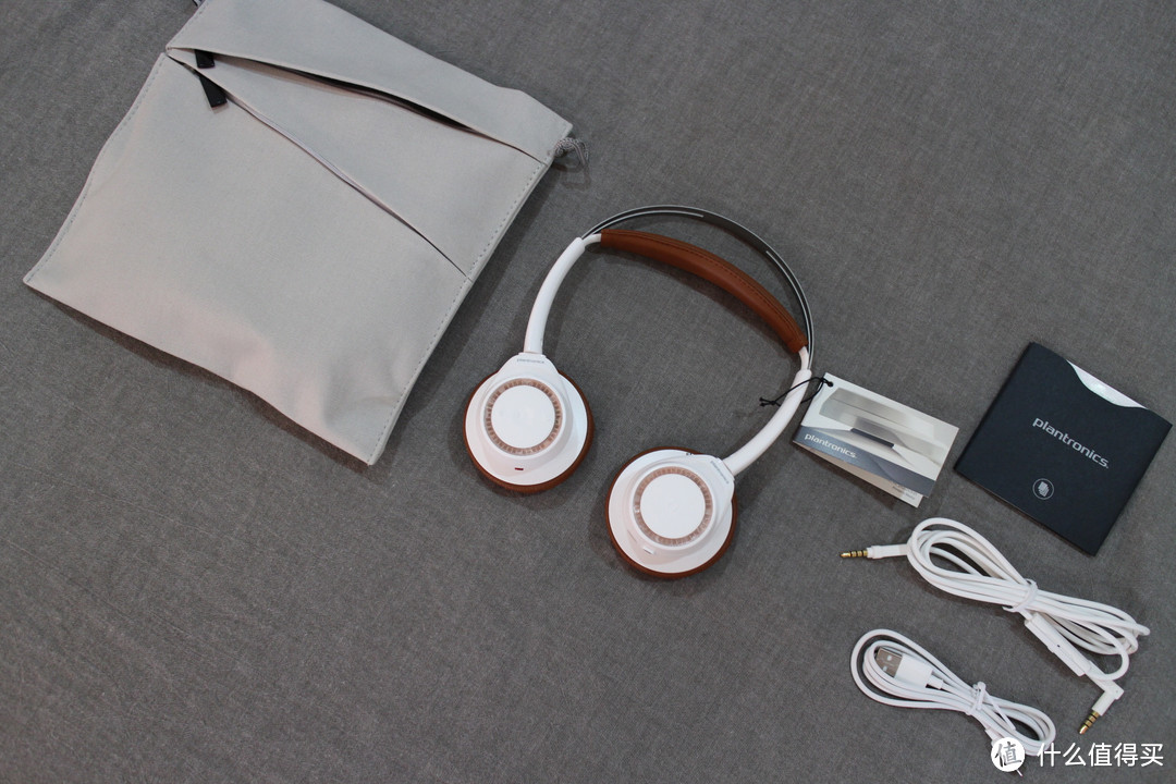 #本站首晒# 美型出街利器：Plantronics 缤特力 BackBeat Sense 头戴式蓝牙耳机