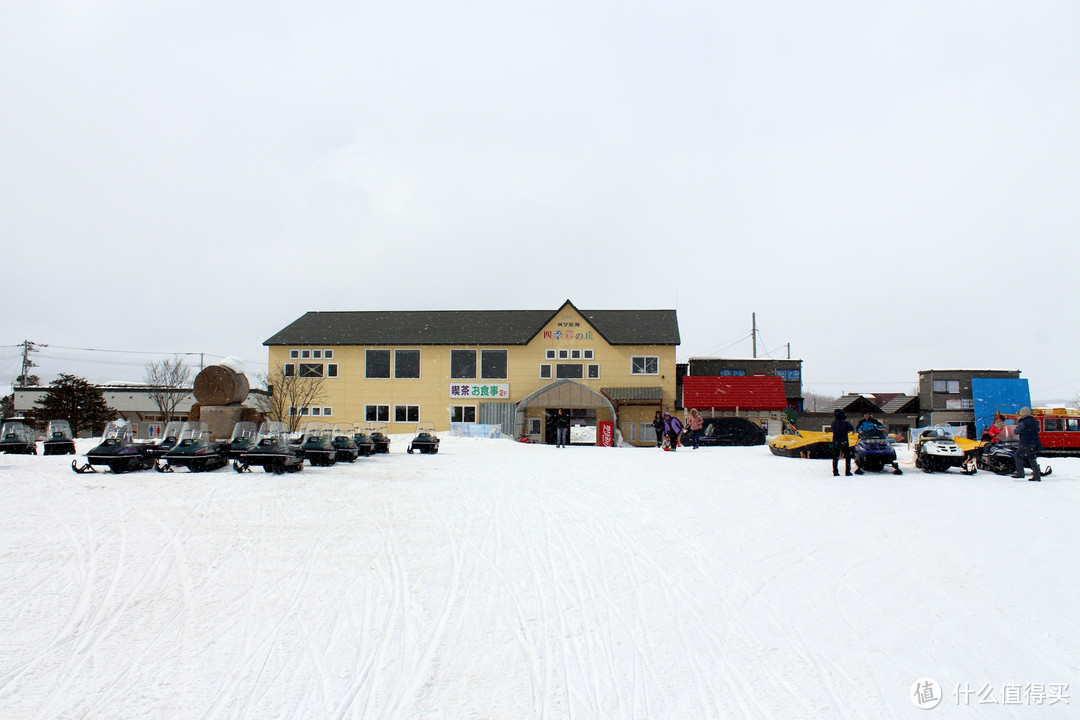 生活不只眼前的苟且，还有那木屋和白雪