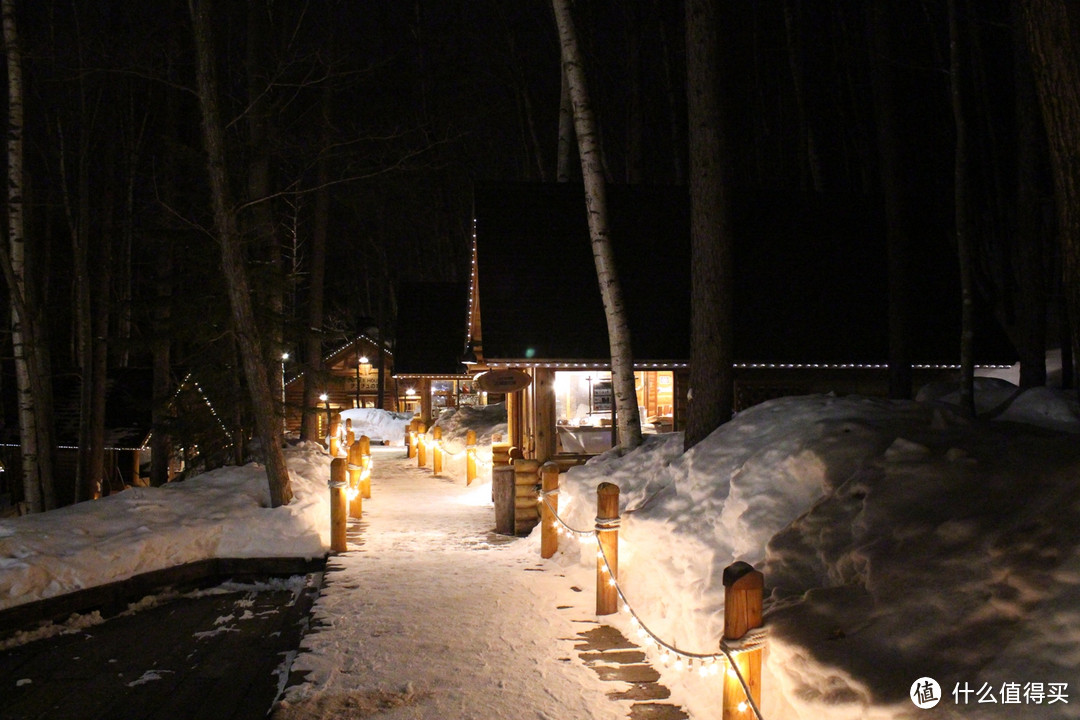 生活不只眼前的苟且，还有那木屋和白雪