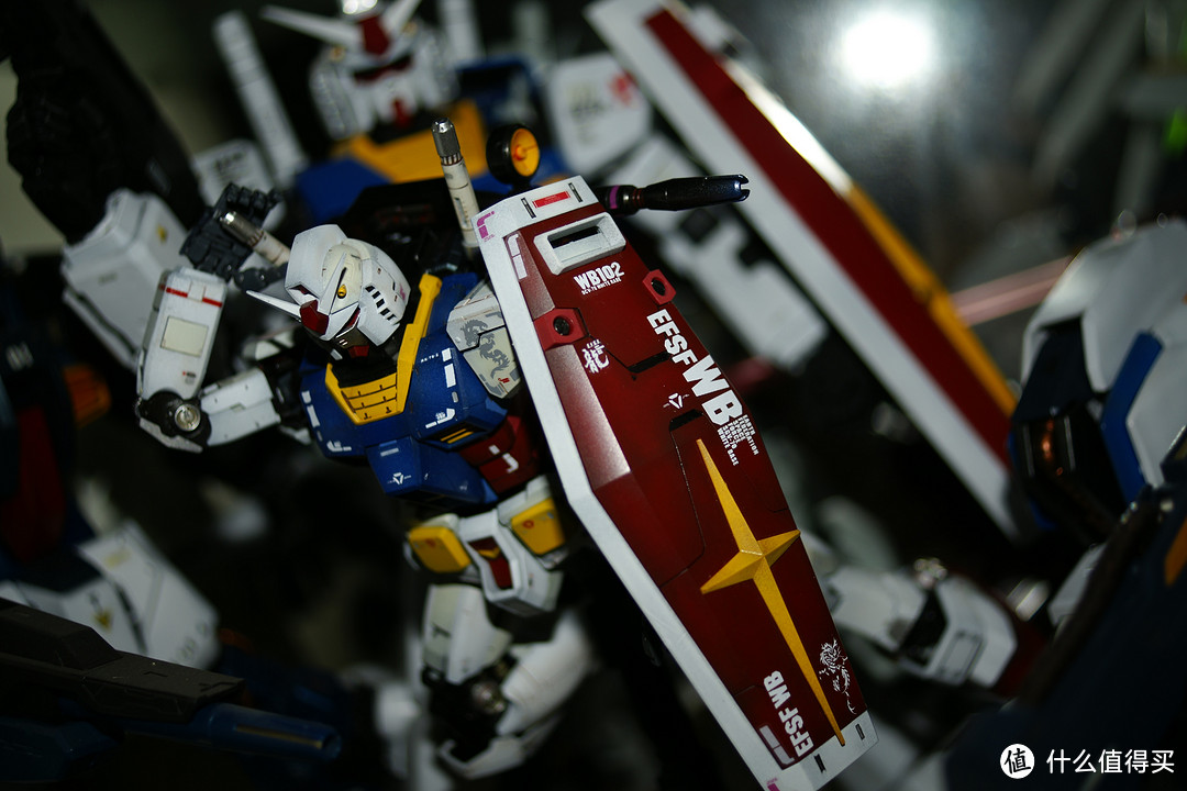 手头现有的Bandai 万代 元祖高达RX-78-2各种比例的对比