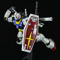 手头现有的Bandai 万代 元祖高达RX-78-2各种比例的对比