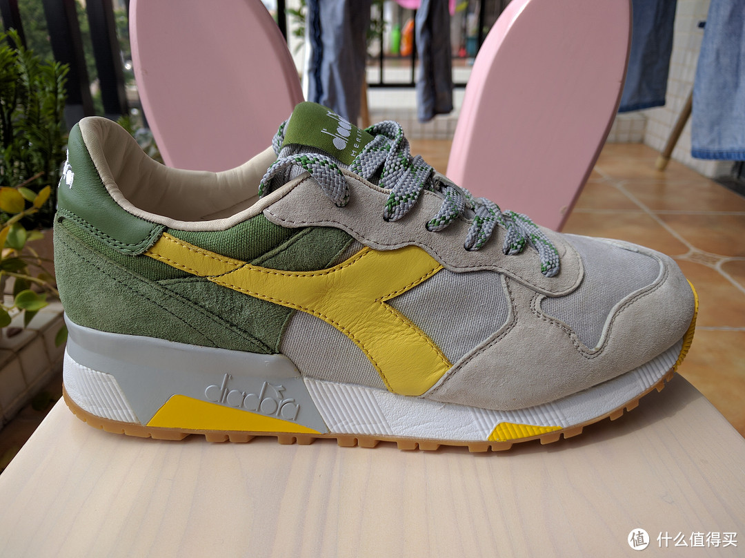 在剁手的路上越走越远：DIADORA 迪亚多纳 TRIDENT 90 & Saucony 圣康尼 GRID 9000 跑鞋