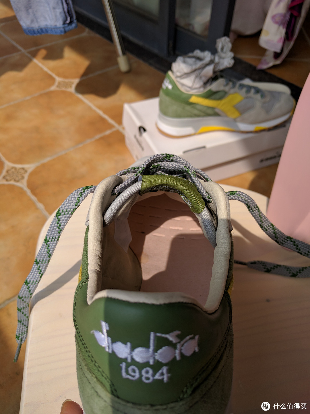 在剁手的路上越走越远：DIADORA 迪亚多纳 TRIDENT 90 & Saucony 圣康尼 GRID 9000 跑鞋