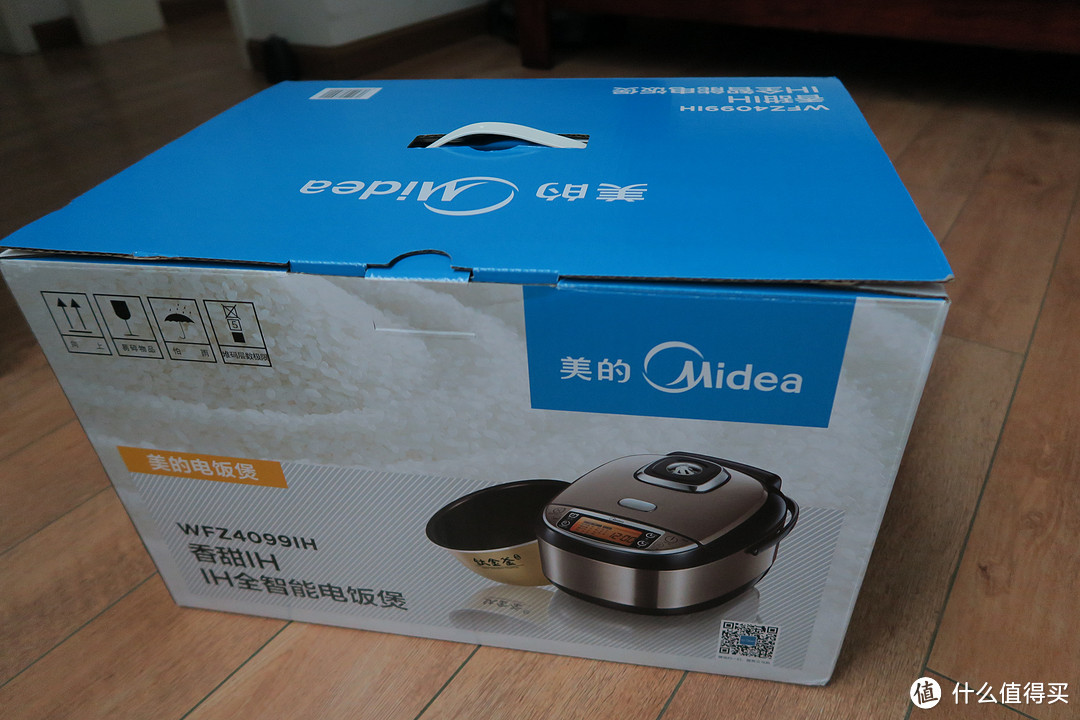 Midea 美的 WFZ4099 IH 电磁加热电饭煲 拆箱