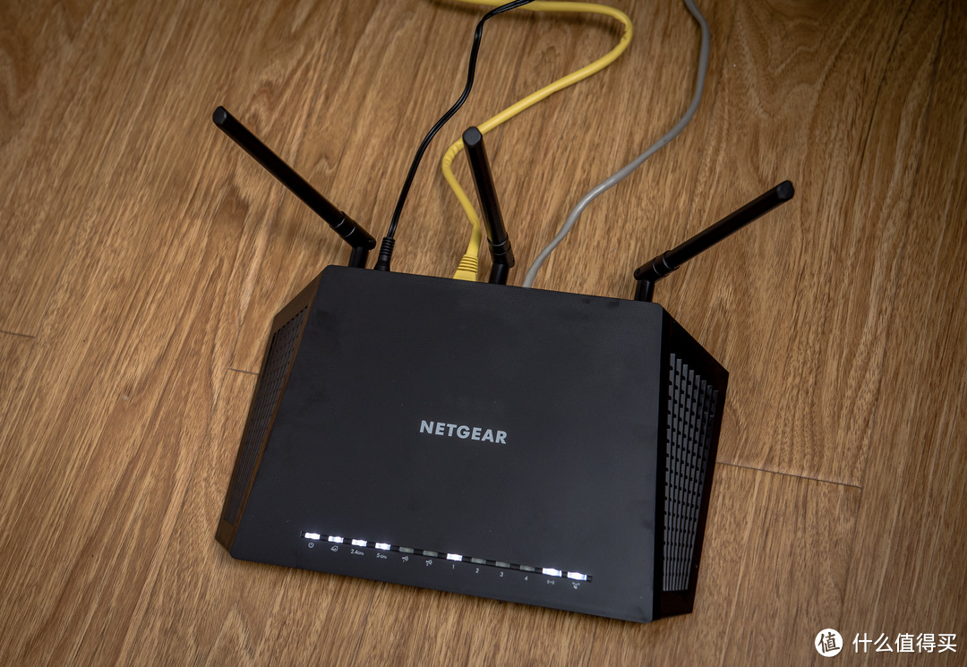 NETGEAR 美国网件 R6400 1750M 双频千兆无线路由器 开箱体验