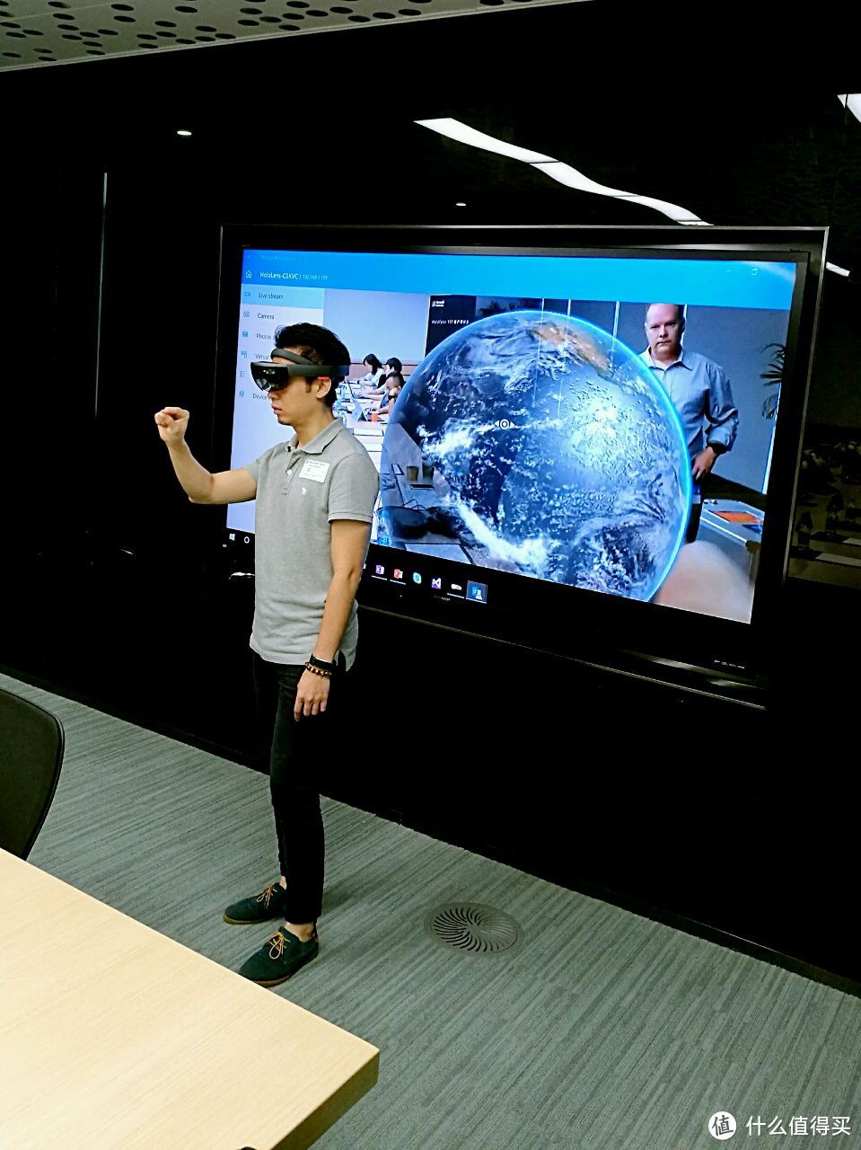 #首晒# 未来黑科技：Microsoft 微软 HoloLens 增强现实 AR眼镜 开发者版本 开箱体验