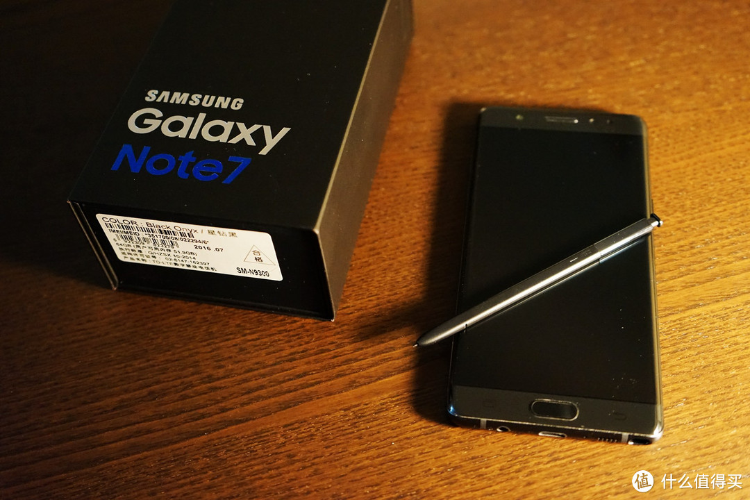 #原创新人#SAMSUNG 三星 盖乐世 NOTE7 公开版开箱，美的不像实力派！