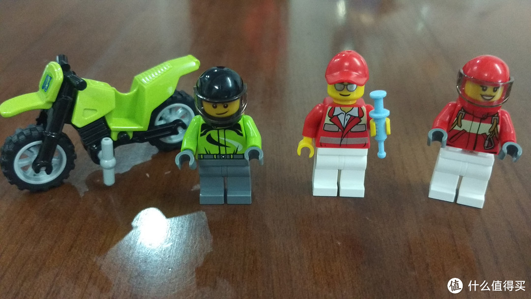 #本站首晒# LEGO 乐高 城市系列 60116 救护飞机