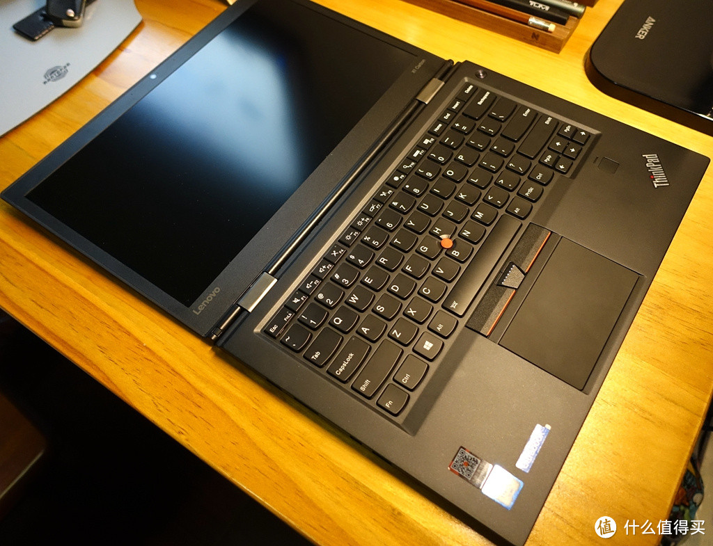 商务旗舰典范--简评联想 ThinkPad X1 Carbon