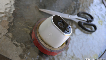 奶爸新玩具 篇一：NETGEAR 美国网件 Arlo 无线家庭安防摄像头 开箱及选购经验