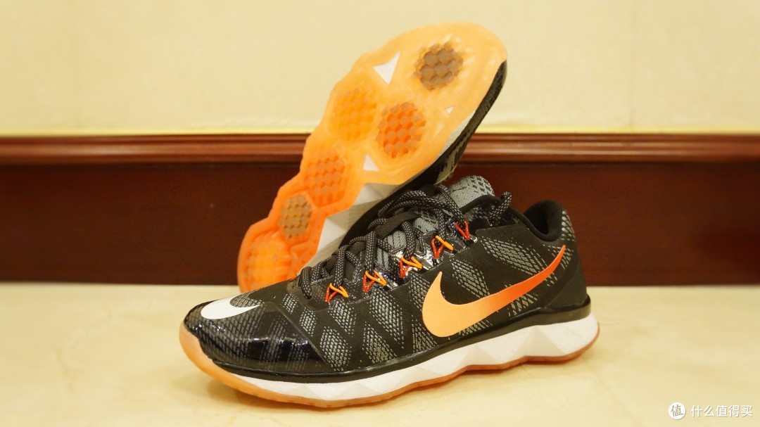 买鞋也要科学上网：NIKE 耐克 CJ3 FLYWEAVE 综合训练鞋