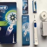 博朗 Oral-B 欧乐B  Pro600 电动牙刷开箱展示(刷头|刷毛|机身|力度)