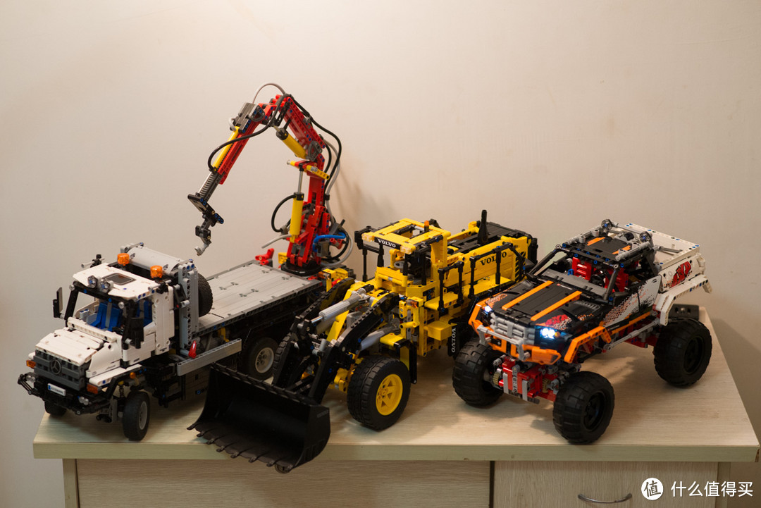 LEGO 乐高 8261、9398、42005 三大大轮卡车 对比横评