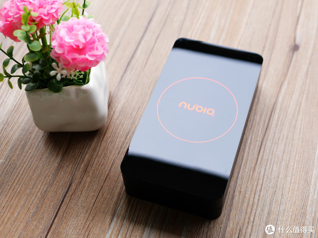 经典红圈无边框——nubia Z11智能手机评测