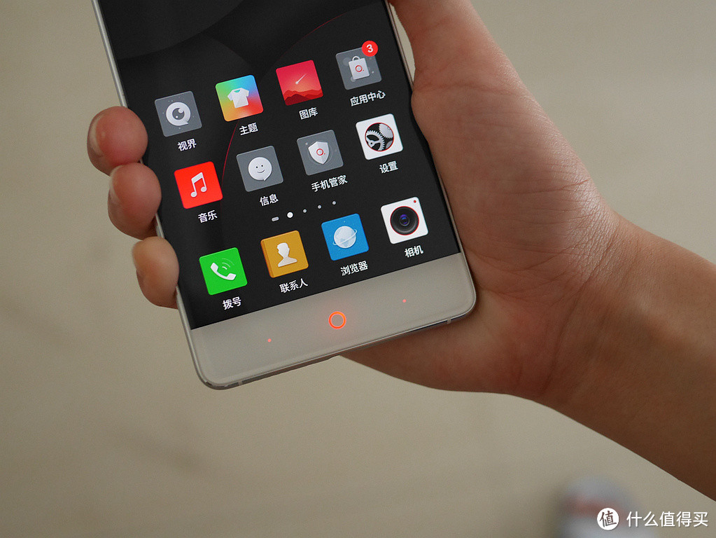 经典红圈无边框——nubia Z11智能手机评测