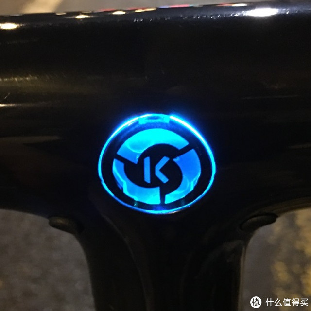 就为那一束光的首次众筹 — FASTWHEEL 快轮 F0 电动滑板车 开箱