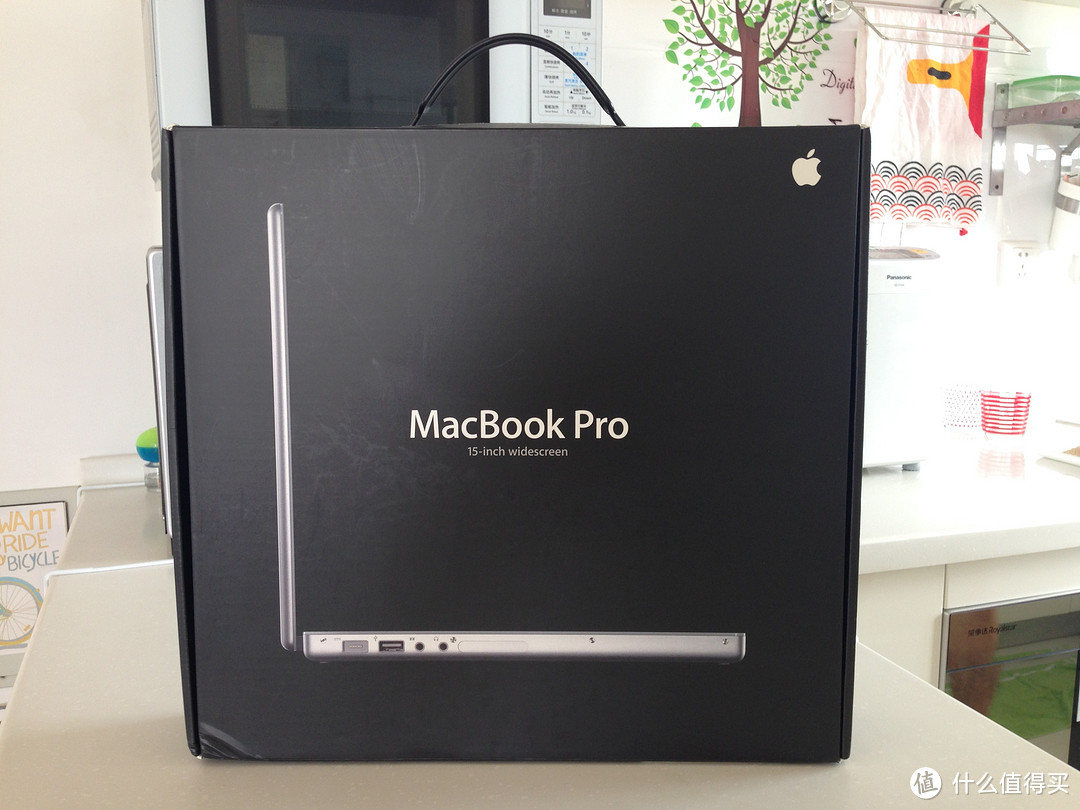 #首晒# 回到过去：初代 APPLE 苹果 MacBook Pro 4.1 笔记本电脑