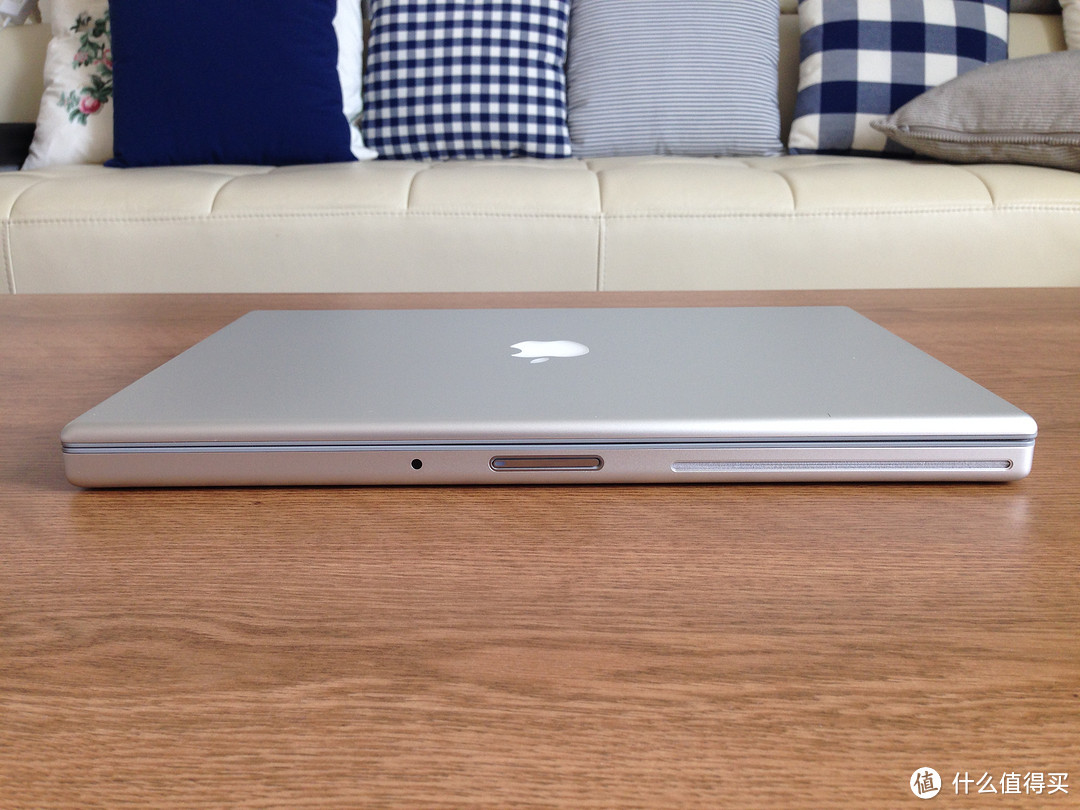 #首晒# 回到过去：初代 APPLE 苹果 MacBook Pro 4.1 笔记本电脑