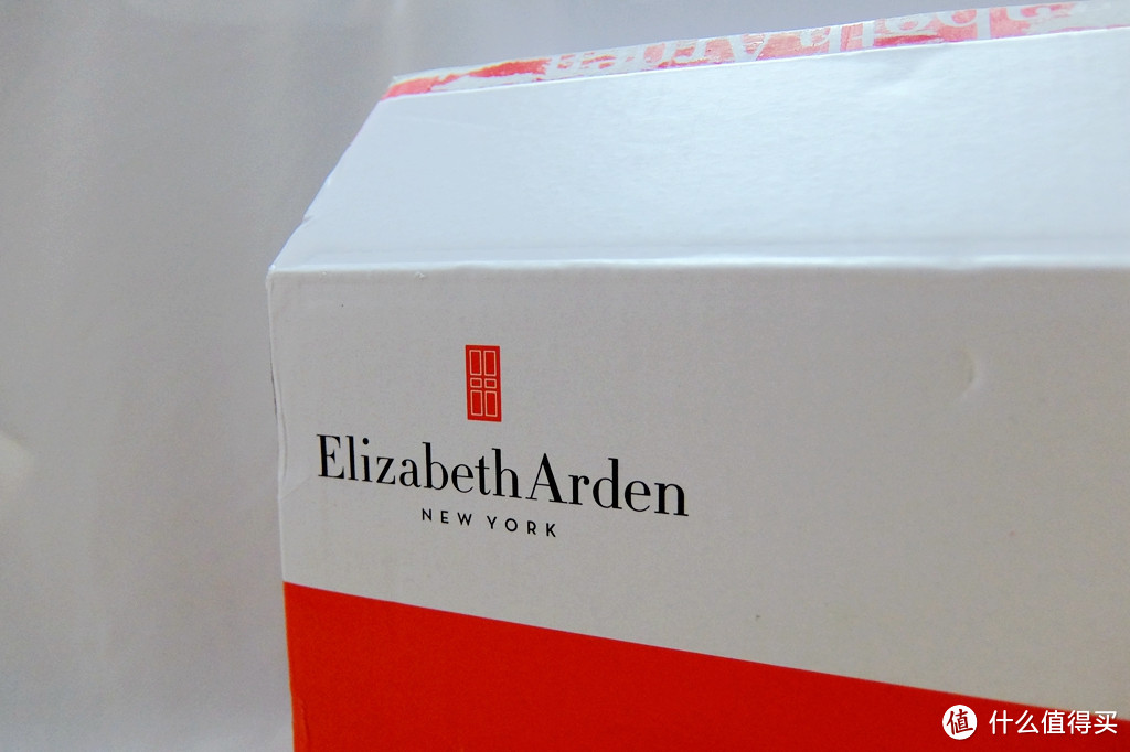 简单晒 — Elizabeth Arden 伊丽莎白雅顿 保湿微粒洁面乳