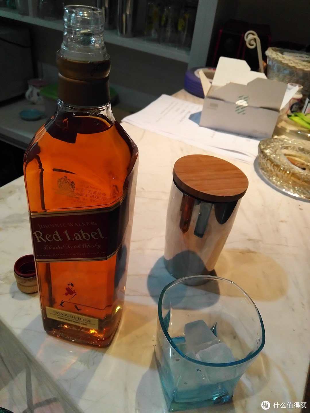 家中饮酒生活 篇一:洋酒小白入门之路 — 红方&白占边