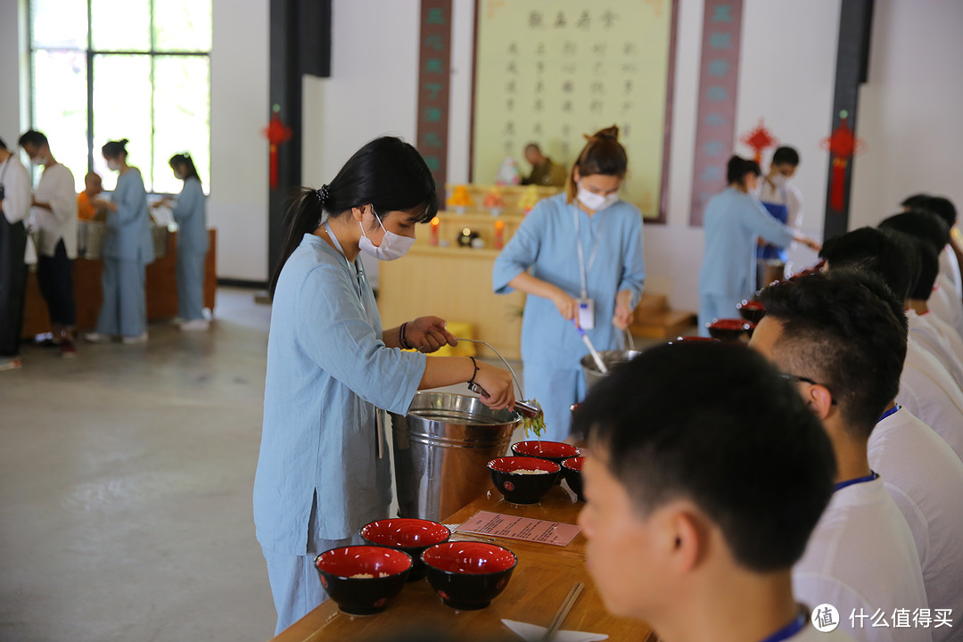 一呼一吸间，一片祥和