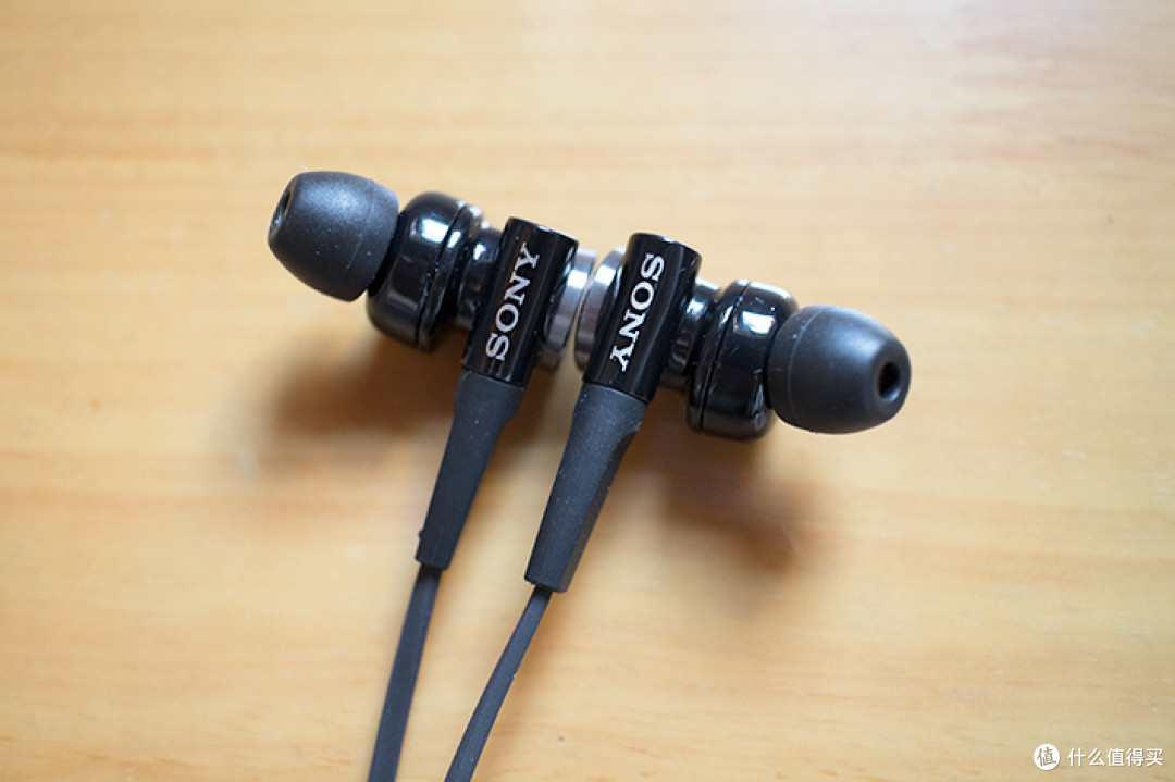 记 SONY 索尼 MDR-XB70AP 入耳式低音耳机