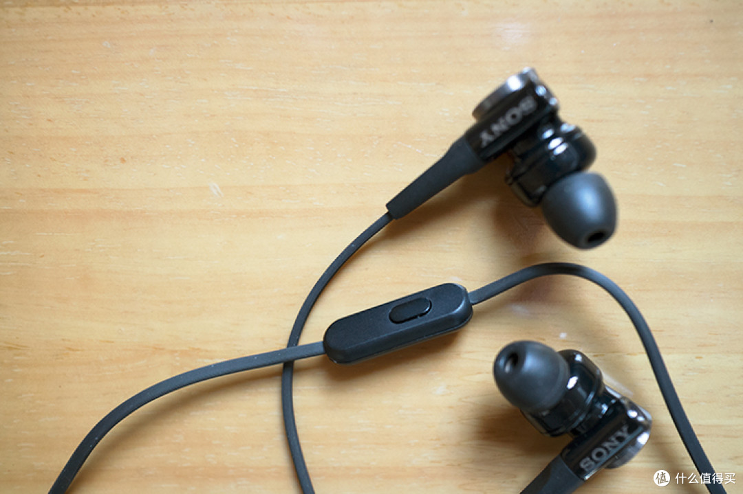 记 SONY 索尼 MDR-XB70AP 入耳式低音耳机