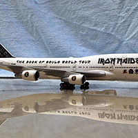 Iron Maiden 铁娘子乐队 Ed Force One 波音747-400 飞机模型 1：200 开箱