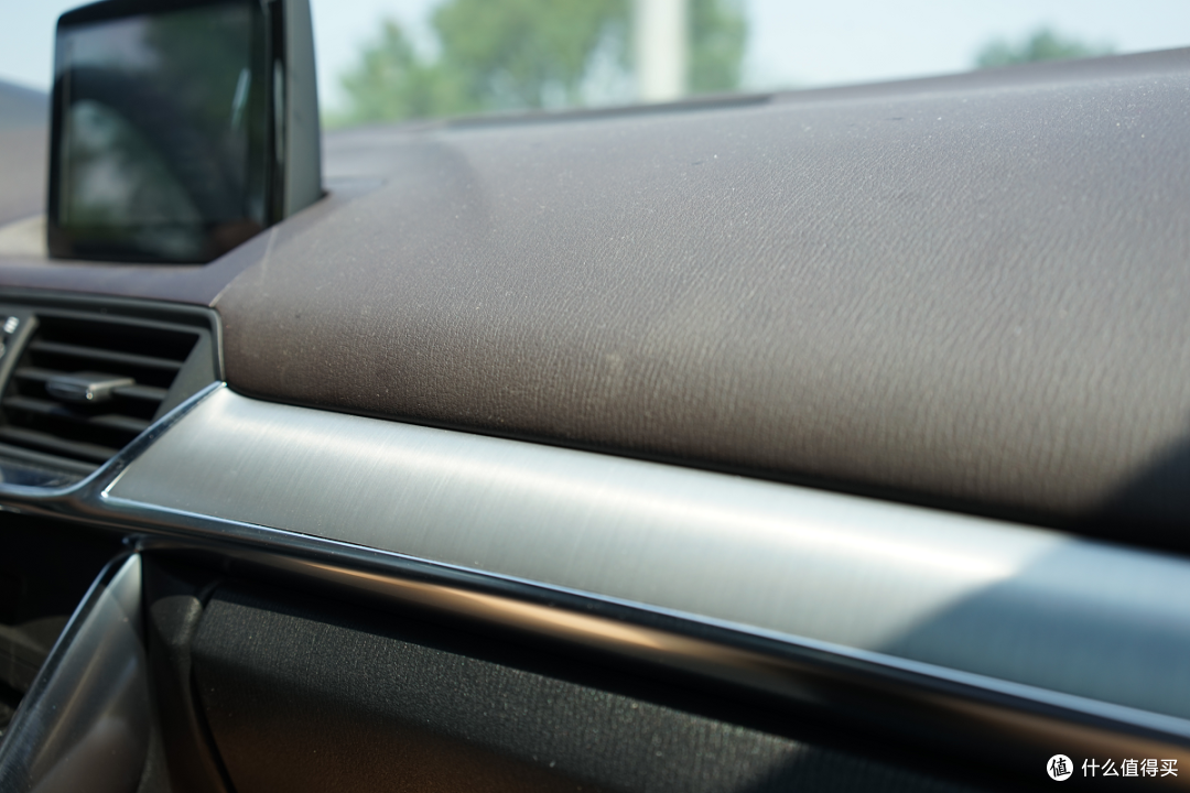 金属就是好,台面大面积软质