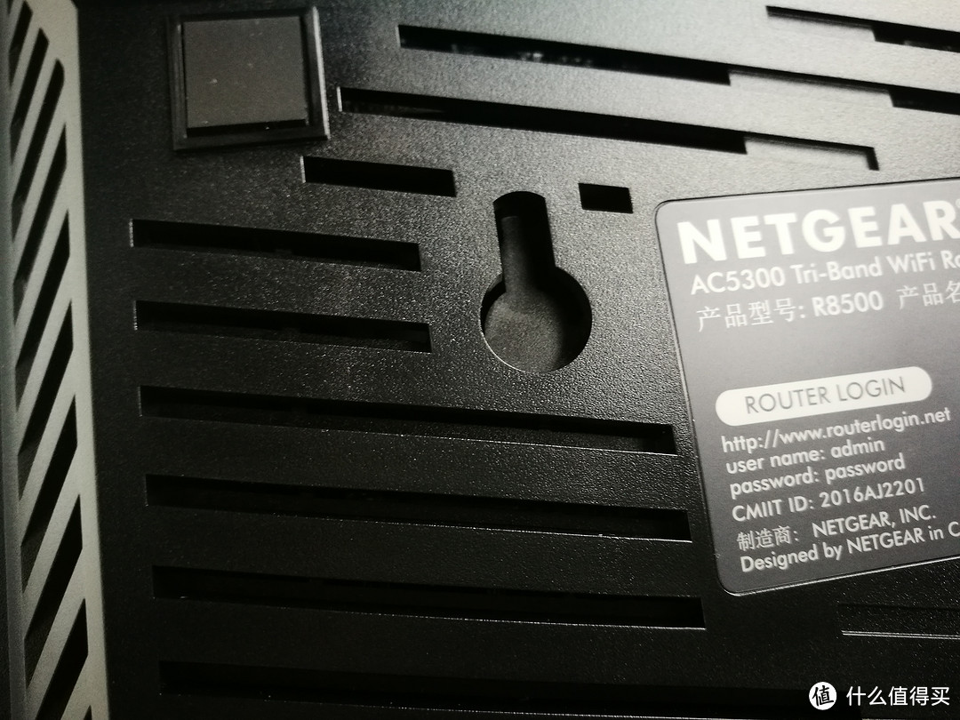 昂贵的初体验：NETGEAR 美国网件 R8500 AC5300M 路由器 体验简评