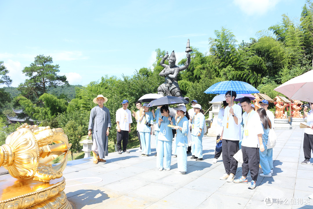 古寺巡礼，禅心问道，佛墨花艺，陶冶性情