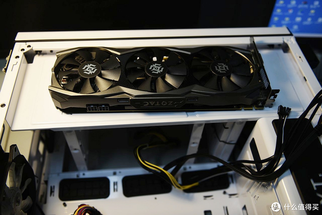 再次尝试光污染——nzxt 恩杰 h440 机箱 上手体验