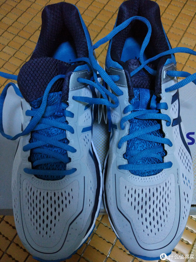 asics 亚瑟士 gel-kayano 22 男款 顶级支撑跑鞋 晒单