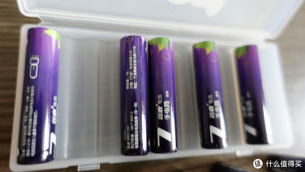 水果口味的电池？——双鹿 LR03-10 7号电池和云麦好轻mini 智能体脂秤换电池的故事