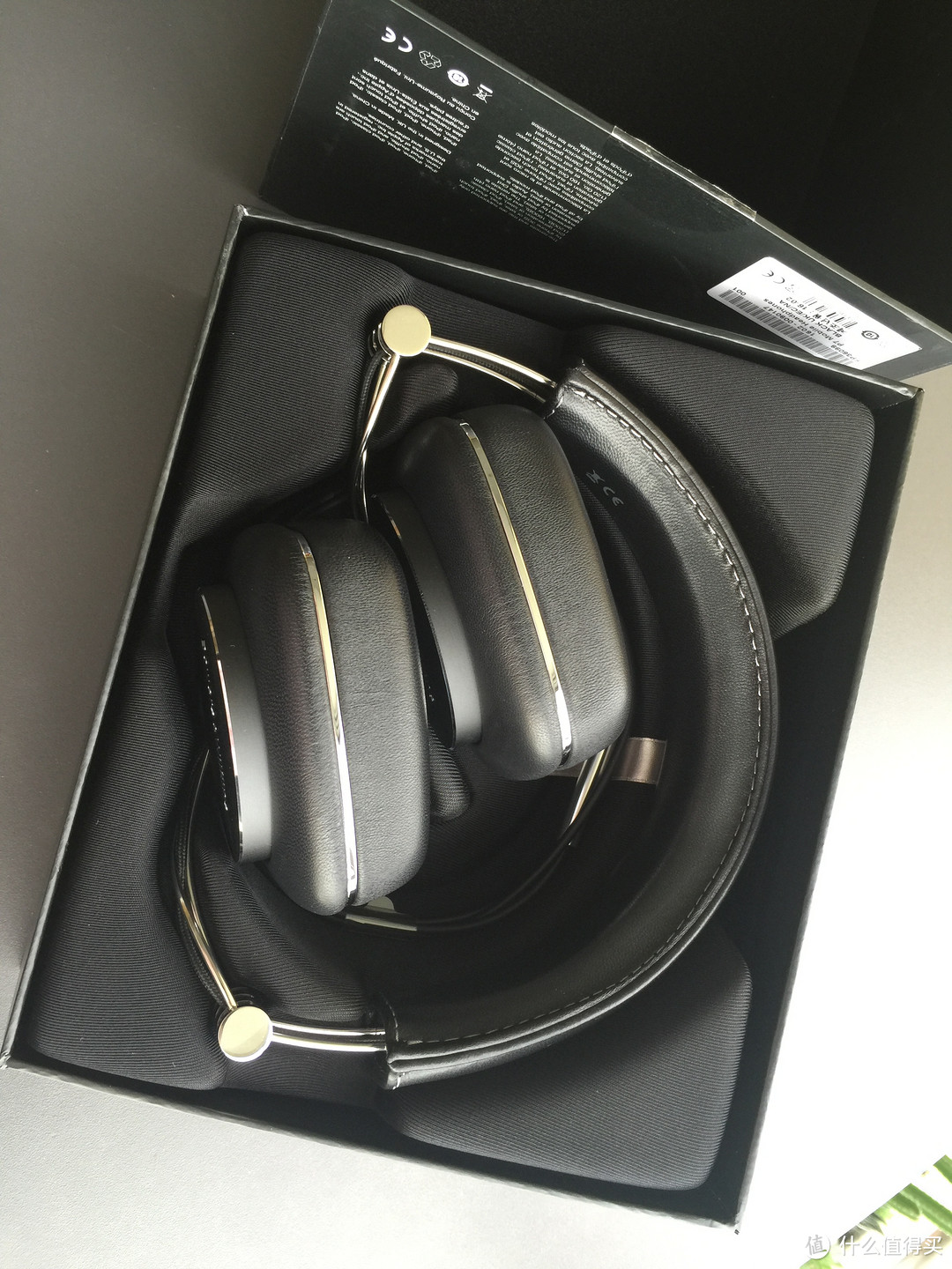 为信仰充值——法亚购入 Bowers & Wilkins 宝华韦建 P7 开箱